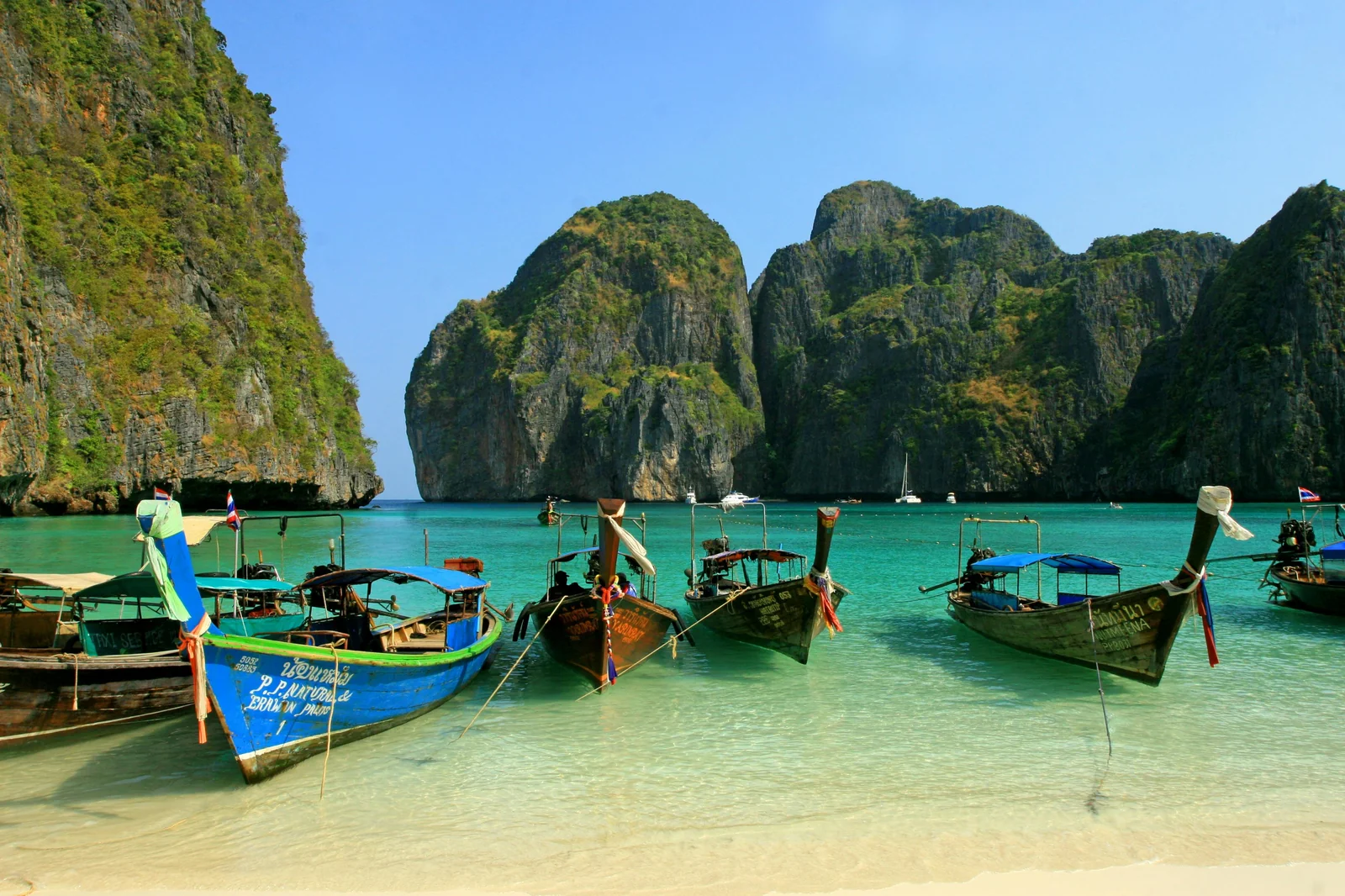 @travelbta photograph 6